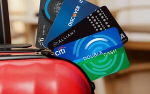 Illustration for the article: How to Compare Credit Cards: A Complete Guide