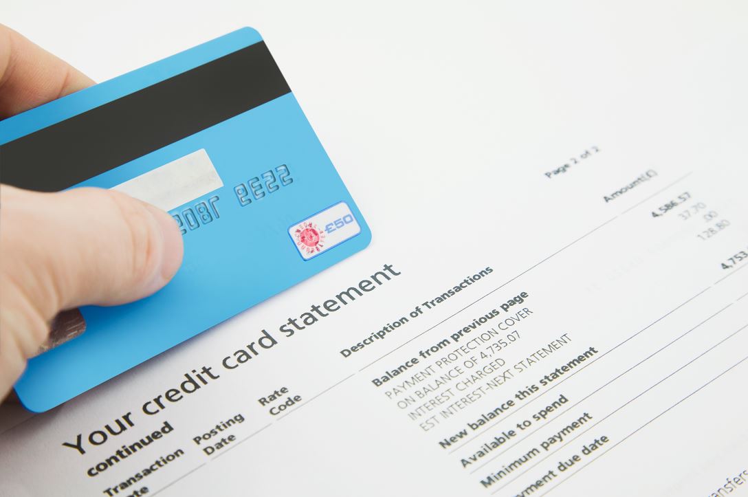 Illustration for the article: How to Read a Credit Card Statement (Without Missing Anything Important)
